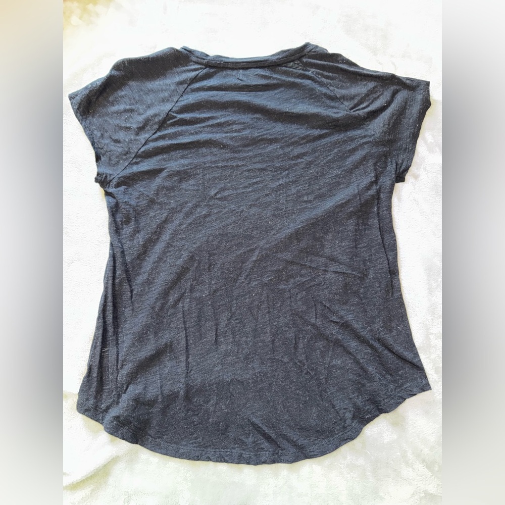 Liz Claiborne Charcoal Short Sleeve Tee - Picture 4 of 4